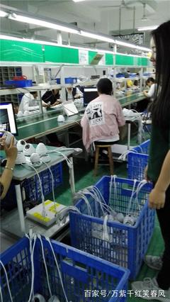 一組鏡頭帶你走進深圳某電子廠車間,你有做過這樣的流水線工作嗎